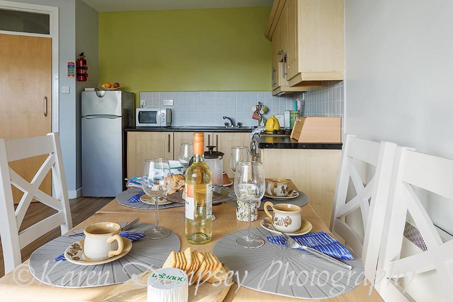 Priory House, Student Accommodation, Manor Village Apartments, Cork Road, X91W427 Waterford Exteriör bild